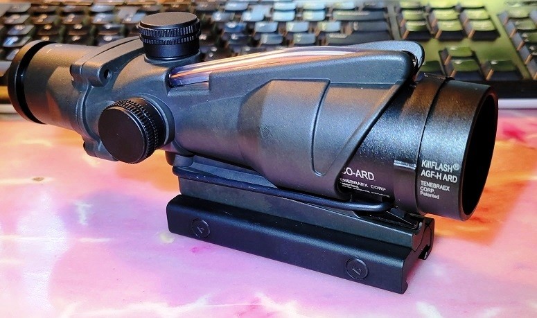 ACOG Caps06.jpg